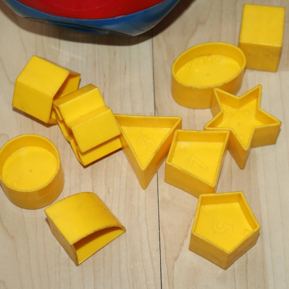 Tuperware Shape O Ball Toy Sorter Complete Set Fun Learning Toy Tupper Omniphustoys Tuperware Shape O Ball Toy Sorter Complete Set Fun Learning Toy Tupper Omniphustoys