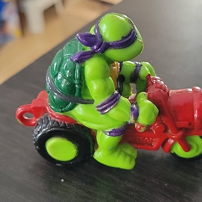 Tmnt Donatello Made In Macau "Dudes" On The Side Keychain/Ornament 1990S Htf Wow